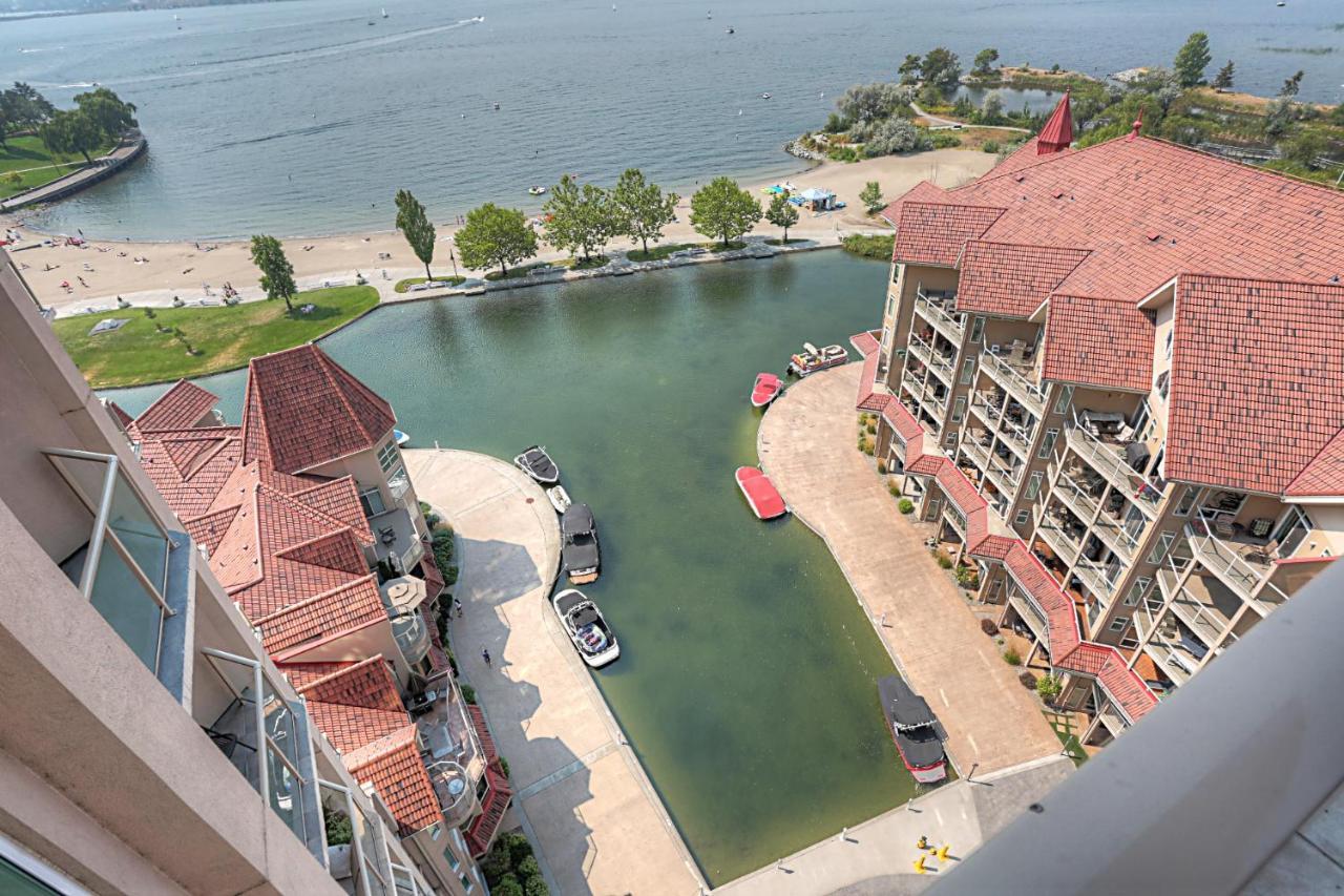 Sunset Waterfront Resort By Kelownacondorentals Екстер'єр фото